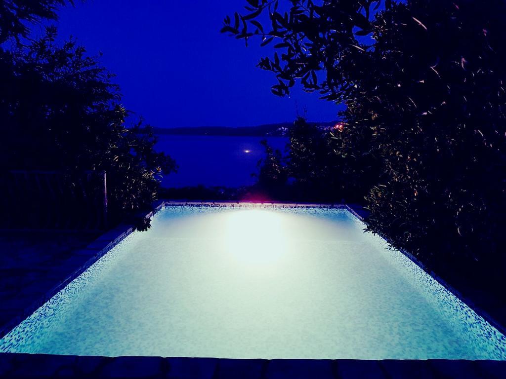 Apartments Marta トロギール エクステリア 写真